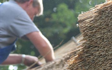 professional Thorpe Acre thatchers